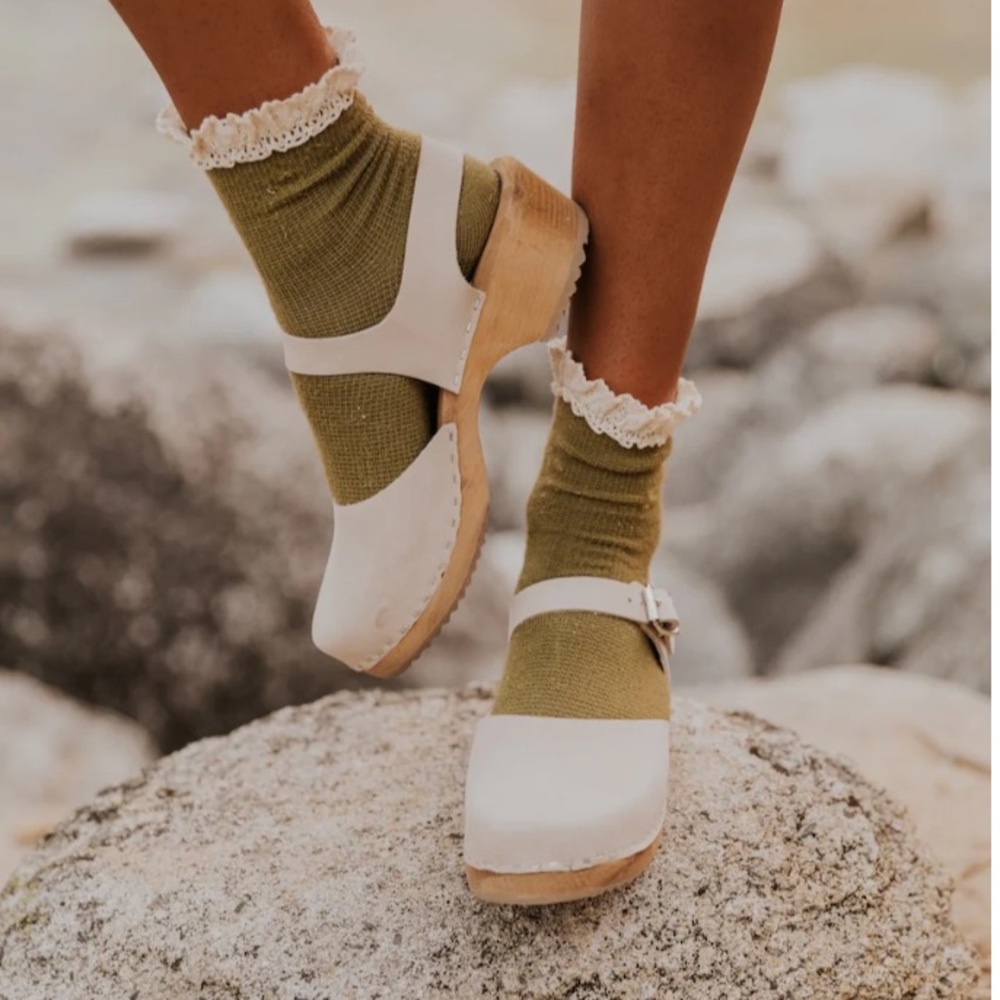 Roolee Mia Sofia Clogs: Cornsilk - image 1